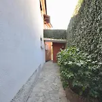 Lägenhet Bellavista Eight - Elegante Vista Mare Con Giardino E Posto Auto Privato - 4 Posti Letto