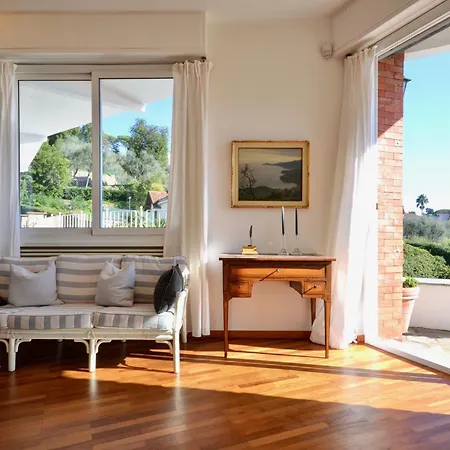 Bellavista Eight - Elegante Vista Mare Con Giardino E Posto Auto Privato - 4 Posti Letto *