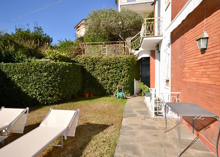 Апартаменты Bellavista Eight - Elegante Vista Mare Con Giardino E Posto Auto Privato - 4 Posti Letto