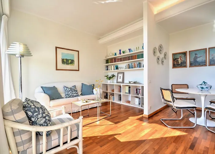 Апартаменты Bellavista Eight - Elegante Vista Mare Con Giardino E Posto Auto Privato - 4 Posti Letto