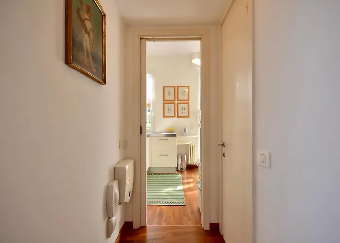 Bellavista Eight - Elegante Vista Mare Con Giardino E Posto Auto Privato - 4 Posti Letto Διαμέρισμα *